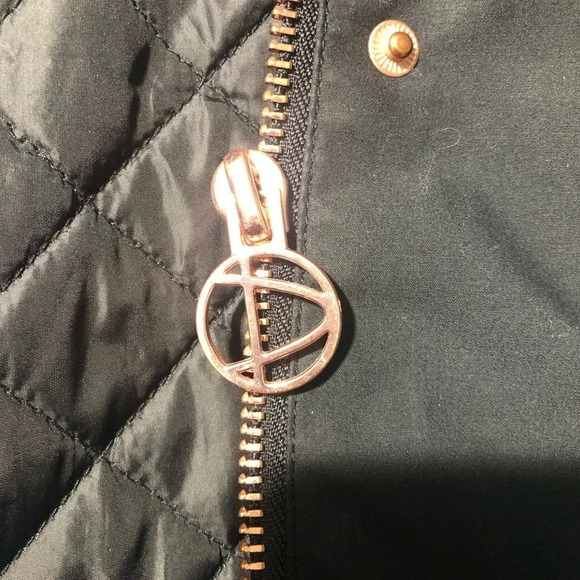 Diesel Women’s mid length jacket with drawstring waist (M) - Picture 5 of 16